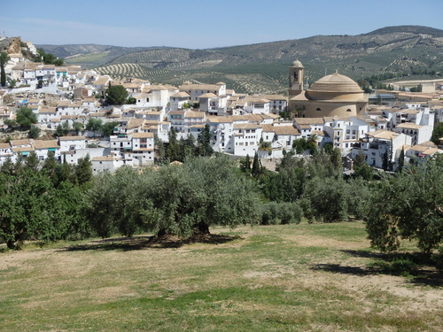 An overview of Montefr&iacute;o as we are departing.